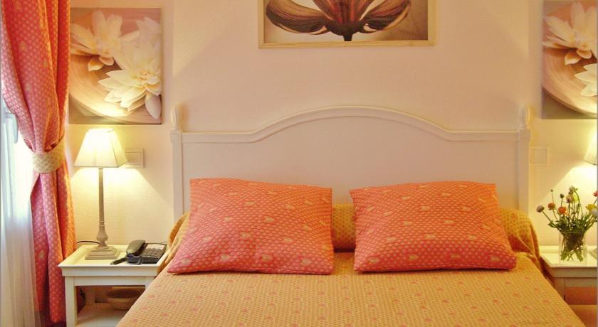 Hotel Riviera Beaulieu-sur-Mer Pokoj fotografie